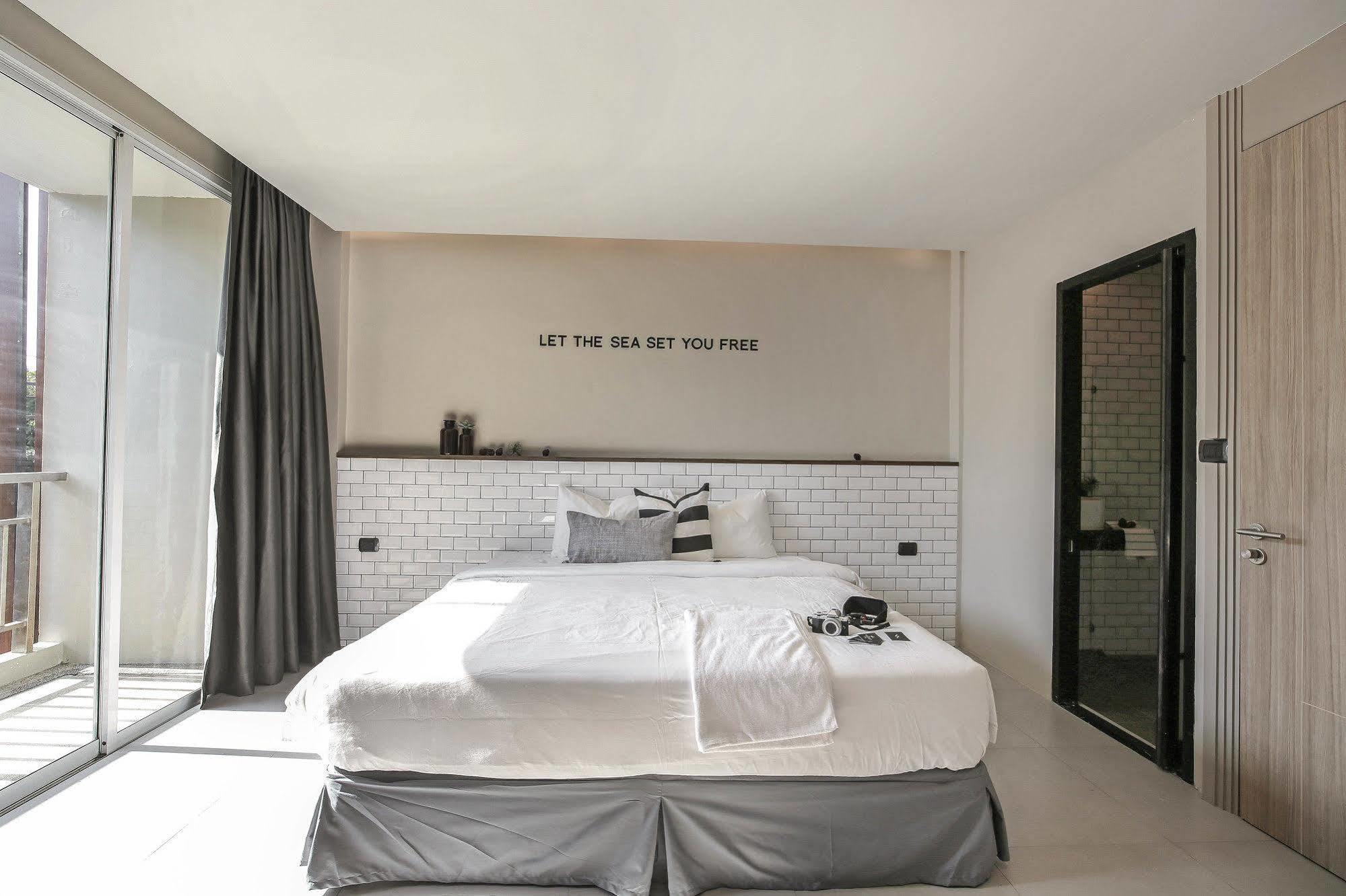 Sugar Ohana Poshtel Phuket Eksteriør billede