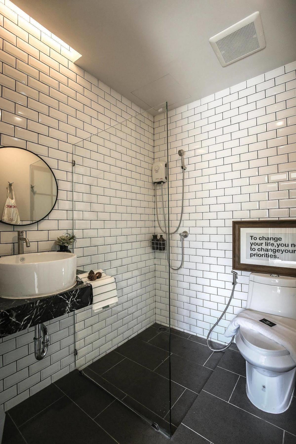 Sugar Ohana Poshtel Phuket Eksteriør billede